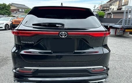 Toyota Harrier, 2021 год, 2 336 000 рублей, 6 фотография