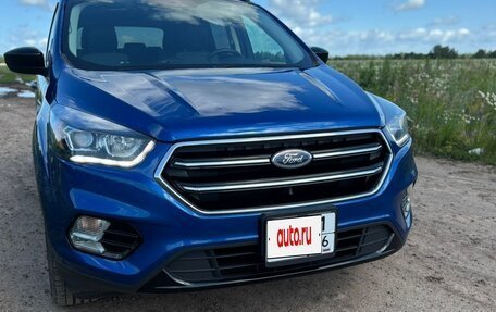 Ford Escape III, 2019 год, 1 950 000 рублей, 3 фотография