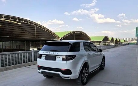 Land Rover Discovery Sport I рестайлинг, 2022 год, 3 072 000 рублей, 5 фотография