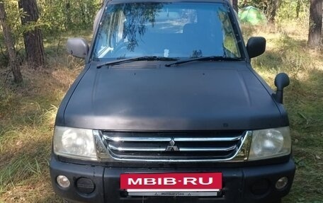 Mitsubishi Pajero Mini II, 2004 год, 650 000 рублей, 3 фотография
