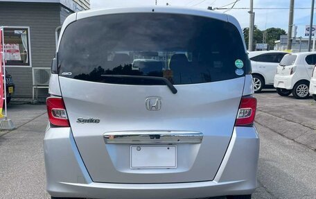 Honda Freed I, 2016 год, 855 000 рублей, 5 фотография