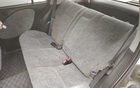 Toyota Raum I, 1999 год, 240 000 рублей, 3 фотография