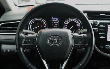 Toyota Camry, 2019 год, 2 799 000 рублей, 7 фотография