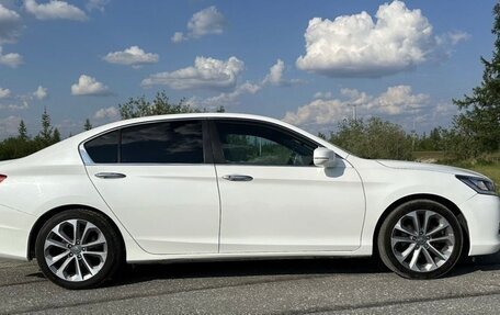 Honda Accord IX рестайлинг, 2013 год, 1 740 000 рублей, 3 фотография
