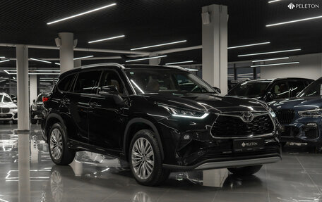 Toyota Highlander, 2025 год, 5 550 000 рублей, 5 фотография