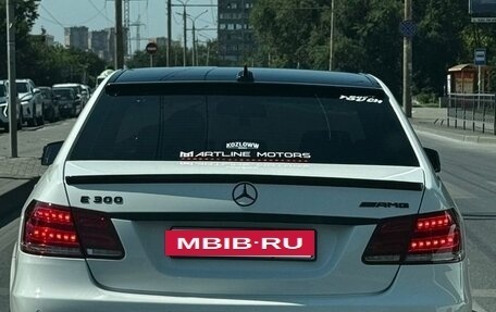 Mercedes-Benz E-Класс, 2013 год, 2 100 000 рублей, 2 фотография