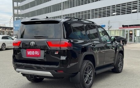 Toyota Land Cruiser, 2023 год, 10 700 000 рублей, 5 фотография