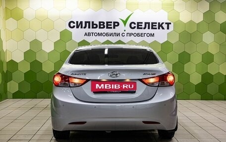 Hyundai Avante, 2011 год, 800 000 рублей, 4 фотография