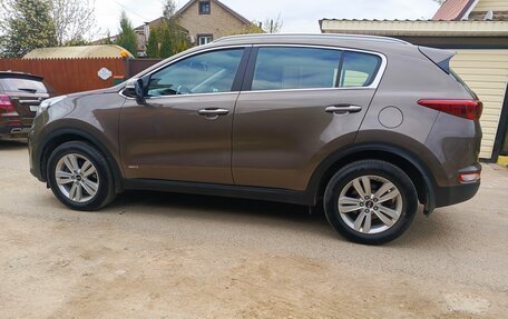 KIA Sportage IV рестайлинг, 2018 год, 1 590 000 рублей, 4 фотография