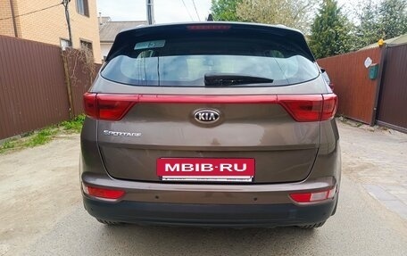 KIA Sportage IV рестайлинг, 2018 год, 1 590 000 рублей, 2 фотография