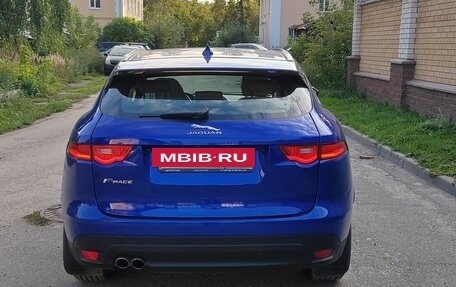 Jaguar F-Pace, 2018 год, 2 425 000 рублей, 3 фотография