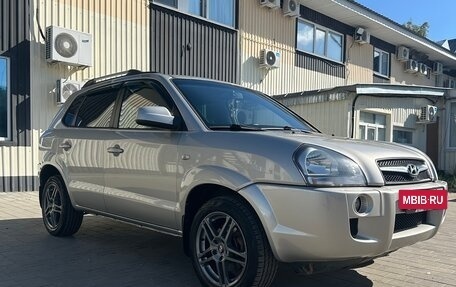 Hyundai Tucson III, 2008 год, 920 000 рублей, 2 фотография
