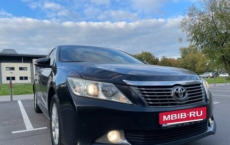 Toyota Camry, 2012 год, 1 750 000 рублей, 2 фотография