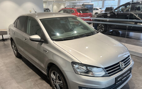 Volkswagen Polo VI (EU Market), 2018 год, 1 199 000 рублей, 2 фотография