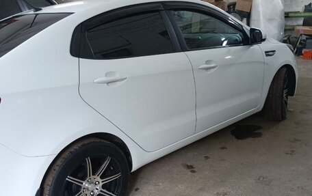 KIA Rio III рестайлинг, 2016 год, 1 000 000 рублей, 2 фотография