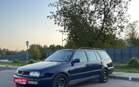 Volkswagen Golf III, 1995 год, 355 000 рублей, 2 фотография