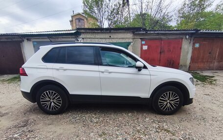 Volkswagen Tiguan II, 2019 год, 2 150 000 рублей, 5 фотография