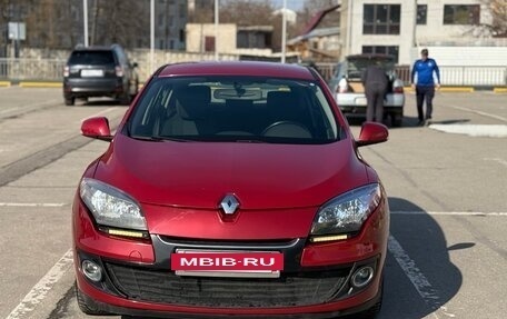 Renault Megane III, 2012 год, 570 000 рублей, 2 фотография