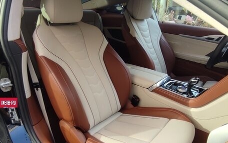 BMW 8 серия, 2021 год, 9 400 000 рублей, 2 фотография