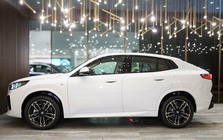 BMW X2, 2024 год, 5 650 000 рублей, 4 фотография