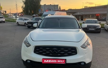 Infiniti FX II, 2009 год, 1 050 000 рублей, 3 фотография