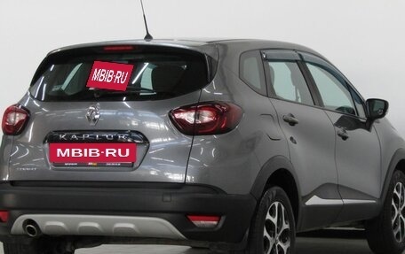 Renault Kaptur I рестайлинг, 2018 год, 1 302 000 рублей, 6 фотография