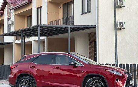 Lexus RX IV рестайлинг, 2017 год, 5 100 000 рублей, 3 фотография