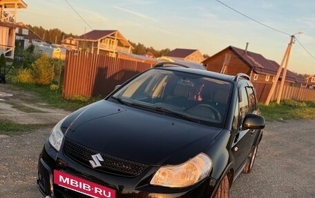 Suzuki SX4 II рестайлинг, 2010 год, 915 000 рублей, 2 фотография