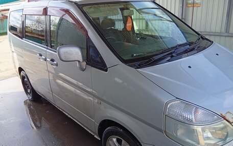 Nissan Serena II, 2000 год, 300 000 рублей, 2 фотография