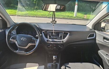 Hyundai Solaris II рестайлинг, 2020 год, 920 000 рублей, 2 фотография
