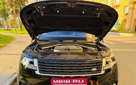 Land Rover Range Rover IV рестайлинг, 2022 год, 14 990 000 рублей, 6 фотография