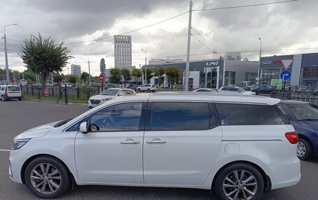 KIA Carnival III, 2019 год, 3 200 000 рублей, 1 фотография