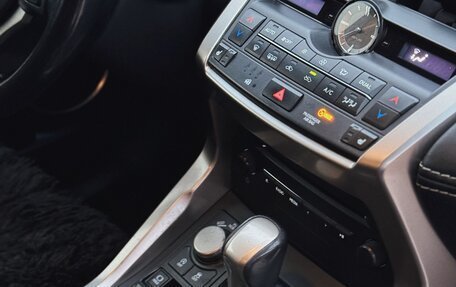 Lexus NX I, 2015 год, 2 500 000 рублей, 9 фотография