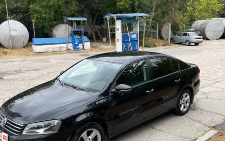 Volkswagen Passat B7, 2013 год, 990 000 рублей, 2 фотография