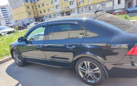 Skoda Superb III рестайлинг, 2008 год, 900 000 рублей, 3 фотография