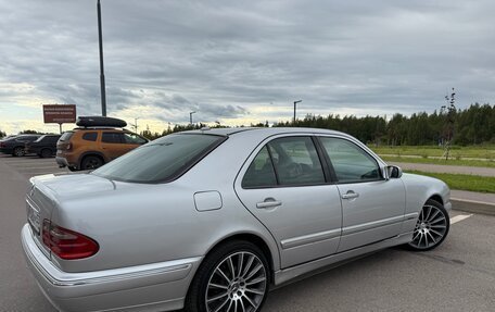Mercedes-Benz E-Класс, 2002 год, 650 000 рублей, 2 фотография