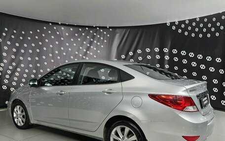 Hyundai Solaris II рестайлинг, 2011 год, 880 000 рублей, 5 фотография