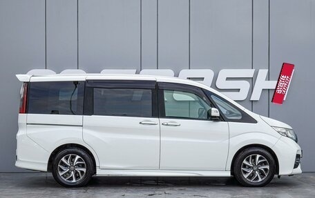 Honda Stepwgn IV, 2015 год, 1 785 000 рублей, 5 фотография