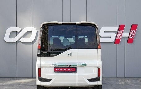 Honda Stepwgn IV, 2015 год, 1 785 000 рублей, 4 фотография