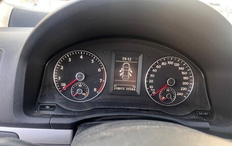 Volkswagen Jetta VI, 2010 год, 550 000 рублей, 2 фотография
