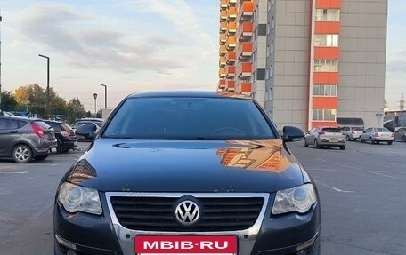 Volkswagen Passat B6, 2008 год, 700 000 рублей, 3 фотография
