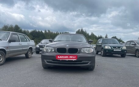 BMW 1 серия, 2007 год, 850 000 рублей, 2 фотография