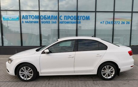 Volkswagen Jetta VI, 2012 год, 935 000 рублей, 2 фотография
