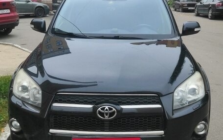 Toyota RAV4, 2011 год, 1 600 000 рублей, 2 фотография