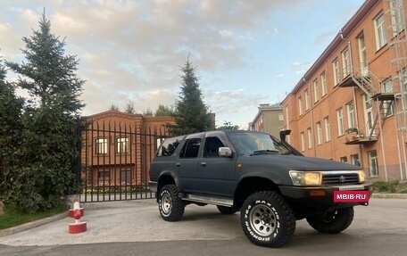 Toyota Hilux Surf III рестайлинг, 1992 год, 900 000 рублей, 7 фотография
