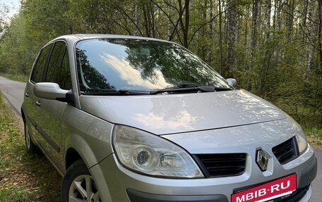 Renault Scenic III, 2008 год, 570 000 рублей, 2 фотография