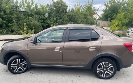 Renault Logan II, 2022 год, 1 380 000 рублей, 2 фотография