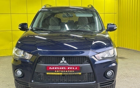 Mitsubishi Outlander III рестайлинг 3, 2011 год, 1 041 000 рублей, 2 фотография