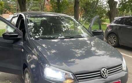 Volkswagen Polo VI (EU Market), 2010 год, 670 000 рублей, 3 фотография