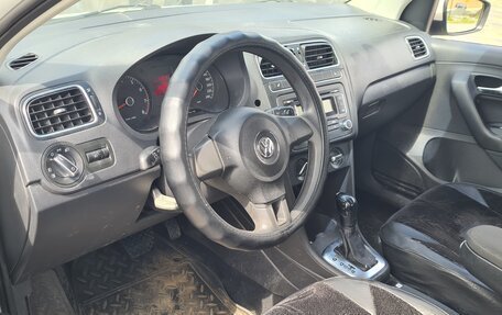 Volkswagen Polo VI (EU Market), 2011 год, 570 000 рублей, 5 фотография